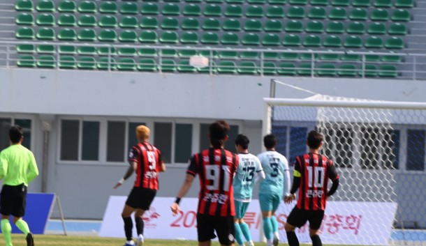 26.03.07.(토) 14시<br />
FC강릉 VS 울산시민축구단<br />
강릉좋합운동장